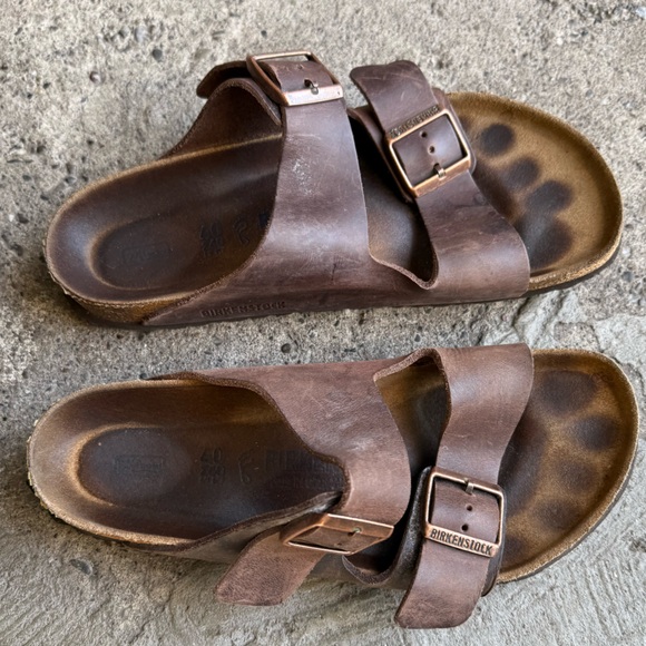 BIRKENSTOCK MEN 7 SUEDE LEATHER SANDALS CORK 40 ARIZONA MOCHA STRAP WOMEN 9.5 IT - Picture 7 of 16